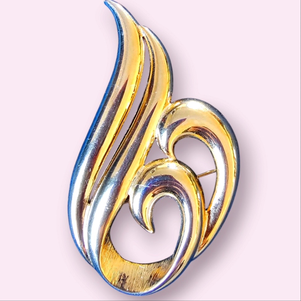 Elegant Gold And Silver Brooch 5$